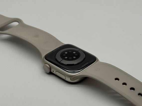 Apple Watch 8 41mm Starlight