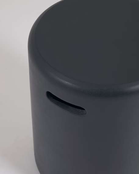 Табурет из бетона Taimi черный