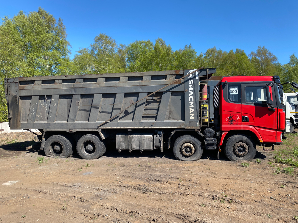 Shacman (Shaanxi) SX* 8x4 Самосвал SX33186V366 (Дизельный, 11,6 л, 423 л.с., МТ)