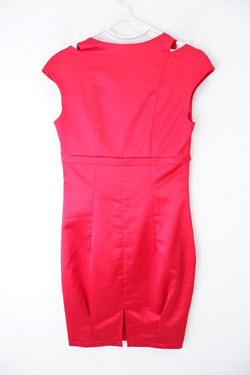 Платье BL атласное 42 размер