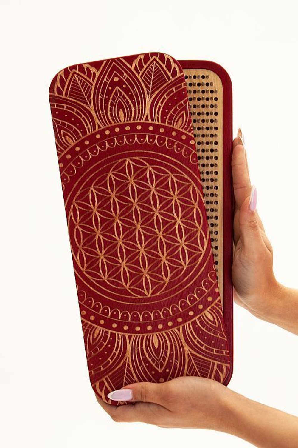 Доска садху Ом на мандале алюминиевые гвозди