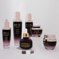 Сыворотка для лица FarmStay Grape Stem Cell Brightening Ampoule, 30мл