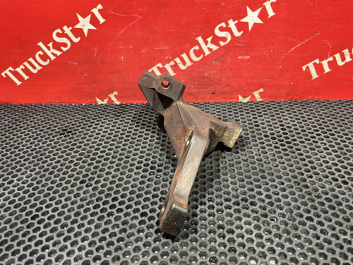 Кронштейн охладителя EGR 2021г.