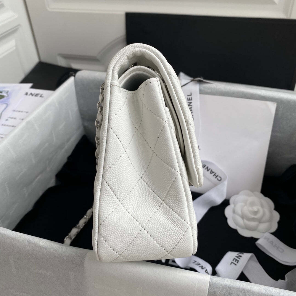 Chanel Flap 25 cm