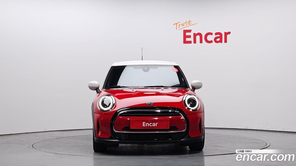 Mini Cooper 5 даерей Classic (01.2023)