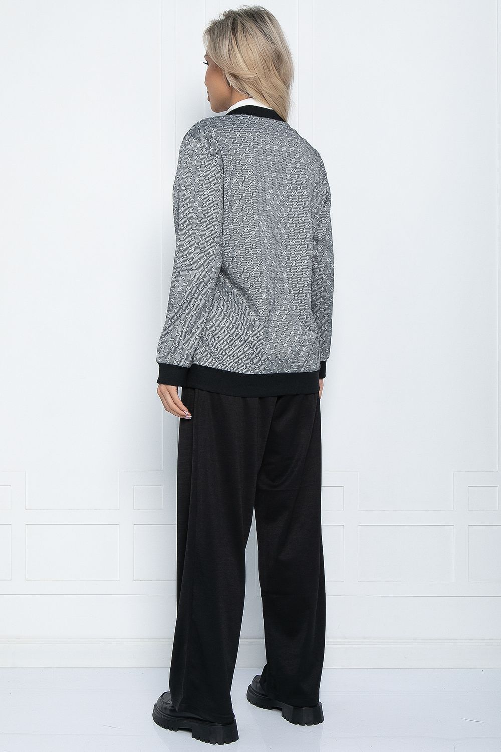 Костюм "Никто не круче" (паттерн) К12057 LT Collection