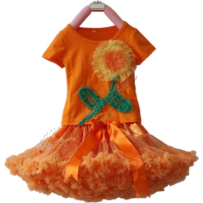 Платье детское с пышной юбкой и аппликацией подсолнуха на топе