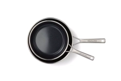 KitchenAid - Набор из 2-х многослойных сковород 24+28см. / артикул   CC006066-001  / GTIN 4894871004856