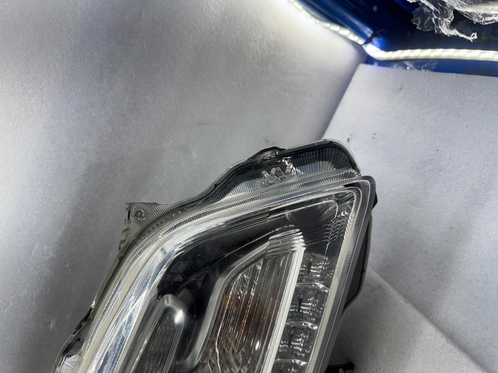 Фара правая передняя галогеновая Suzuki SX4 2014-2015