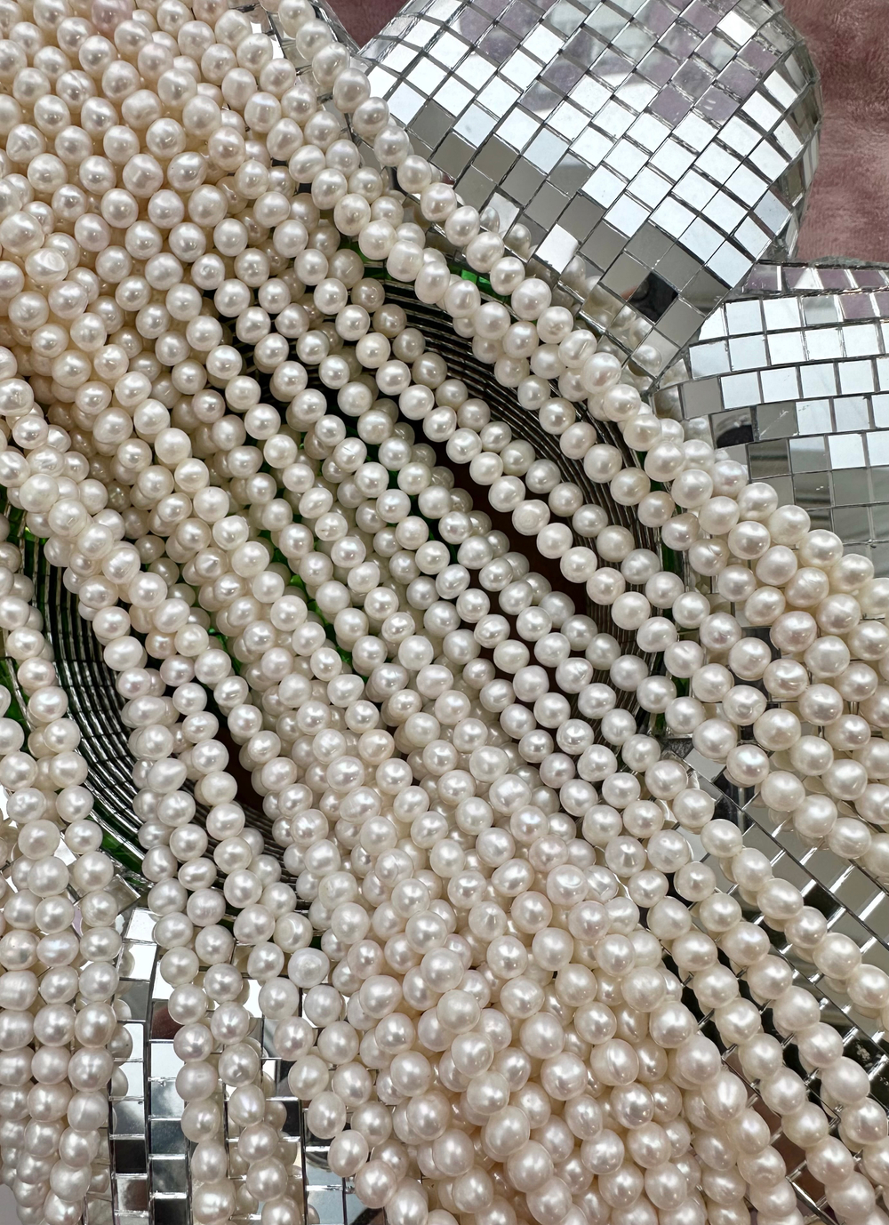 Жемчуг круглый 5-5,5мм, 4А