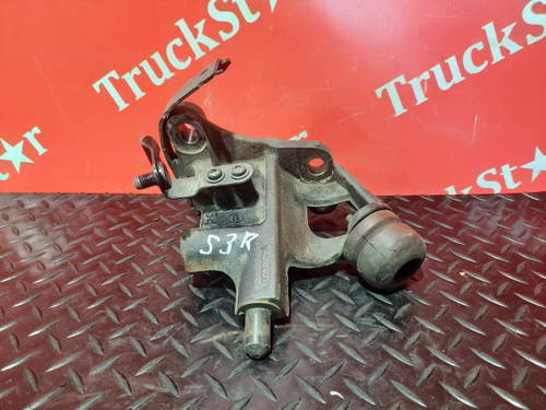 Кронштейн торсиона кабины правый