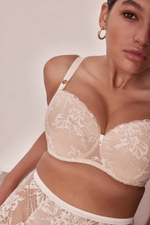 Бюстгальтер Sublime с чашками на тонком поролоне (Размер: 75G) (Цвет: телесный)