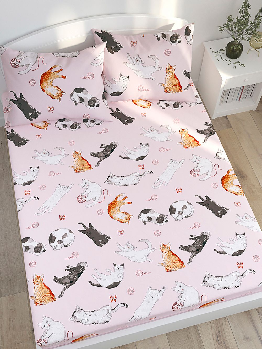 Постельное белье Сказка "Kitty" 1,5-сп Наволочка 50х70 см 1 шт Простынь на резинке 90х200 см Пододеяльник 145х215 см , перкаль