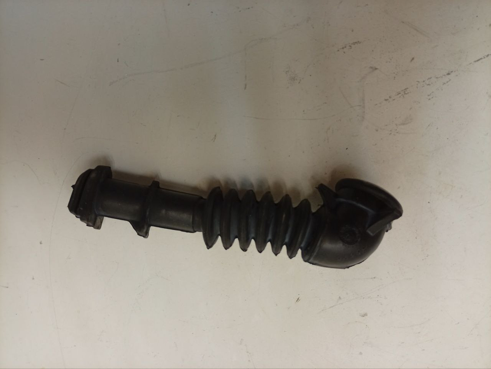 FE925N кт21 Патрубок бункер-бак для стиральных машин Electrolux Aeg Zanussi 1240160406 б/у