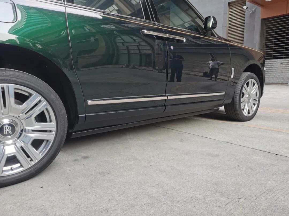 Новые парные электрические подножки для Rolls-Royce Cullinan 2018+ Ройс Куллинан