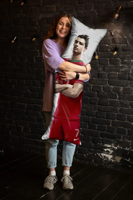 Дакимакура Роналду Криштиану №2