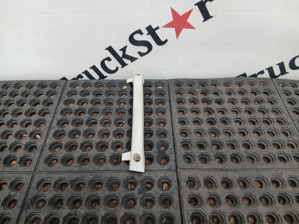 Ручка салона