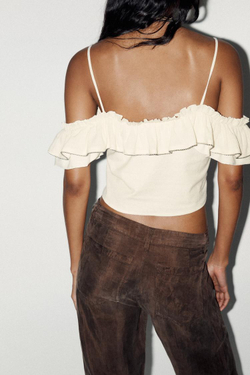 ZARA КРОП-ТОП С ОТКРЫТЫМИ ПЛЕЧАМИ И БУСИНАМИ, ЭКРЮ