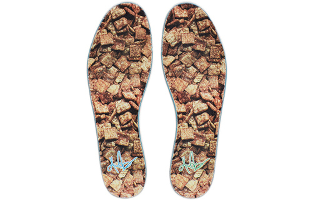 Кроссовки Nike Kyrie 4 Cinnamon Toast Crunch 4