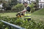 Ножницы-кусторез аккумуляторные DeWALT DCM 563PB без АКБ и З/У DCM563PB-XJ