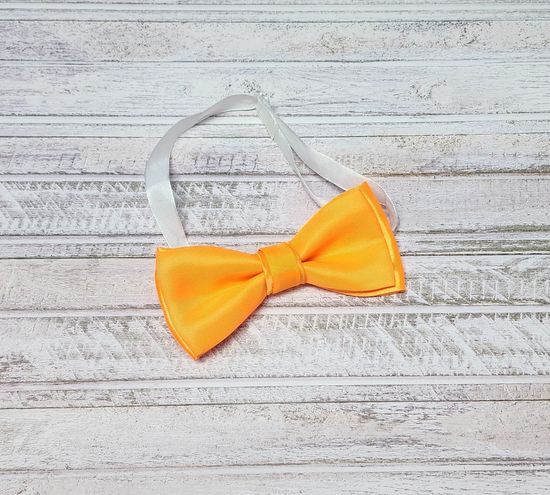 Галстук бабочка классика, лайм глянец