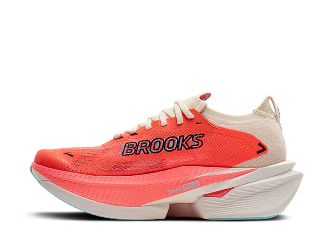 Кроссовки для бега женские Brooks Hyperion Max 3 Красно-Кремовые