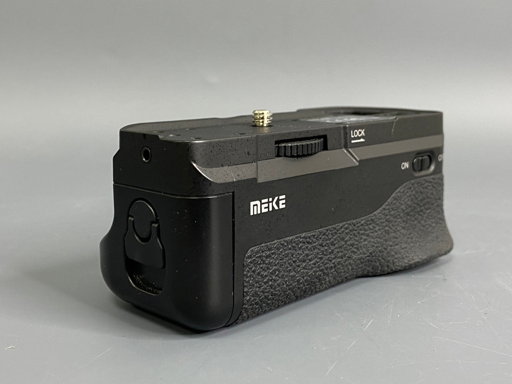 Meike MK-A6300 для Sony A6300
