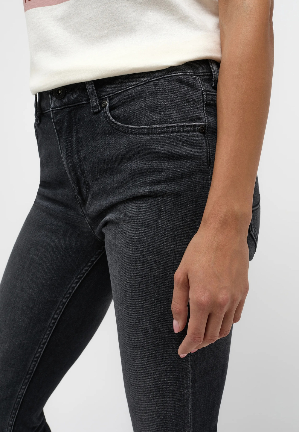 Джинсы женские MUSTANG Style Crosby Relaxed Slim