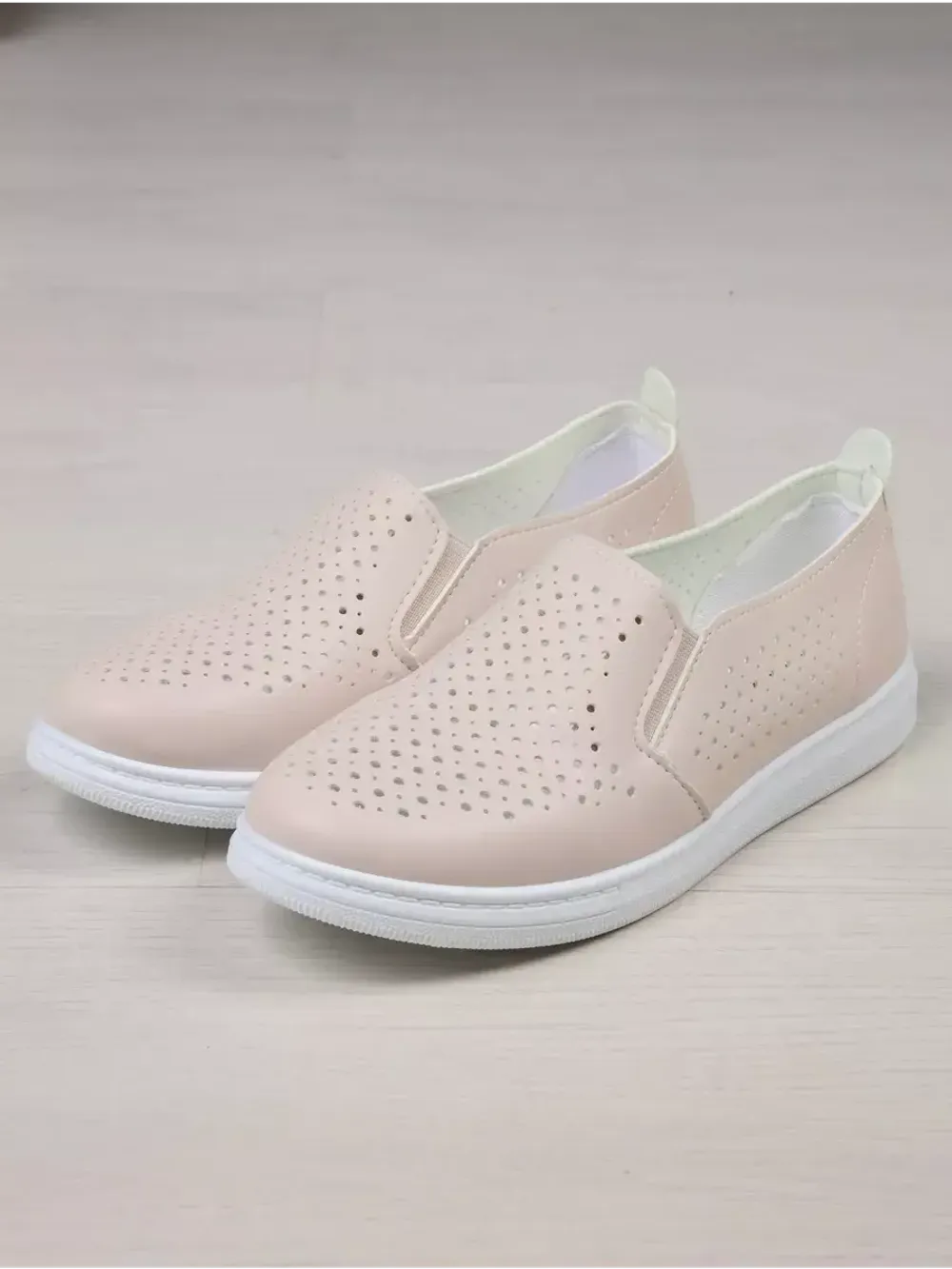 Мокасины летние с перфорацией