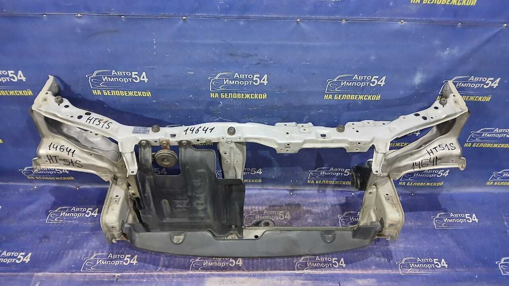 Рамка радиатора / телевизор SUZUKI SWIFT 2000-2004
