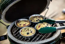 Керамический гриль Big Green Egg Mini (Мини), 25 см