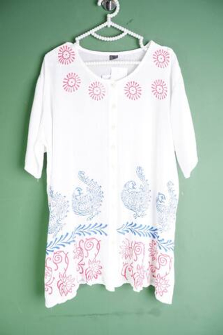 Блузка вискозная, визуально на 48/50 размер, новая