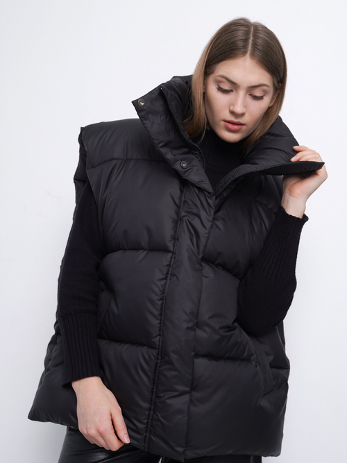 Жилет oversize утепленный, black