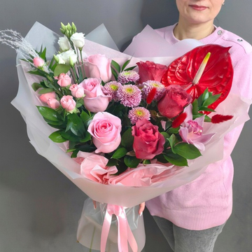 Букет с антуриумом "градиент"