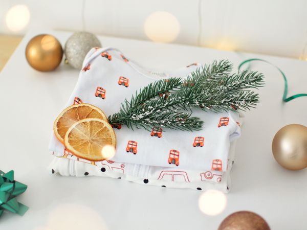 Как правильно определить размер одежды малыша?