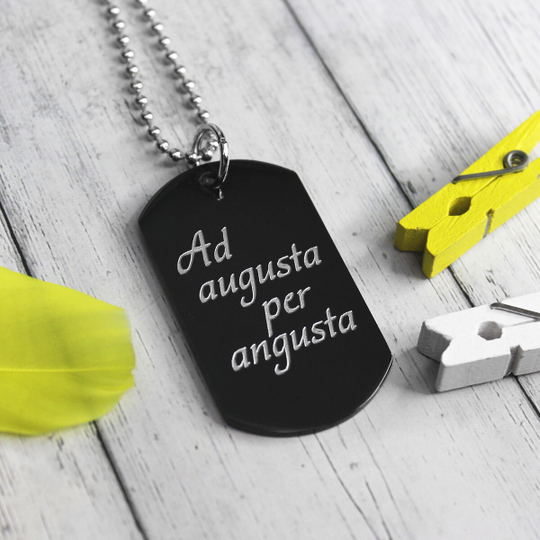 Чёрный жетон с гравировкой на заказ (титановый сплав)