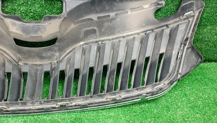 Решетка радиатора Skoda Rapid 1 (2012-2020)