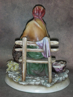 Статуэтка. Фарфор. Подсчёт благословений. Capodimonte. Италия