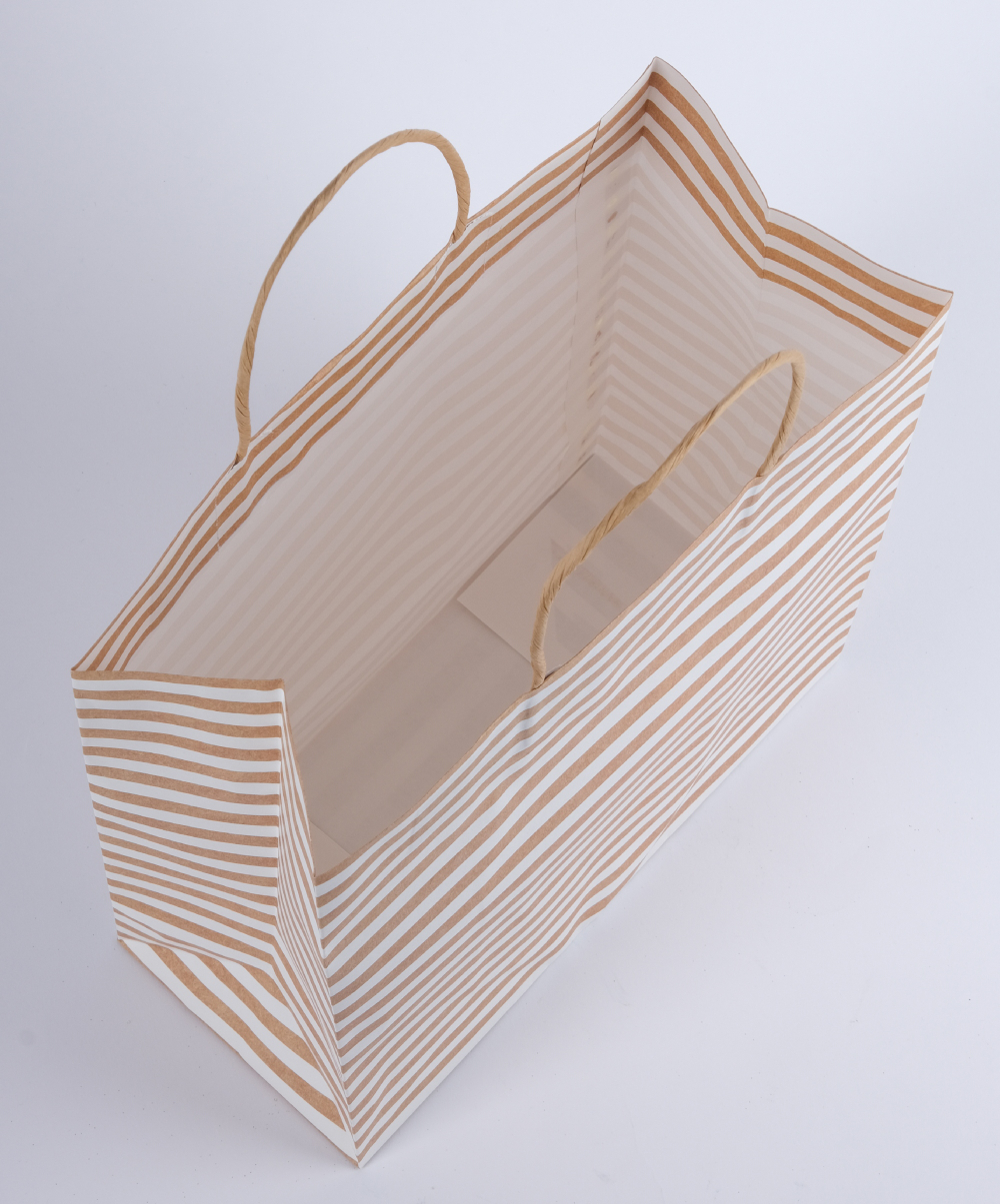 Пакет бумажный новогодний 26х32х12,5см SYLH-B 4322180