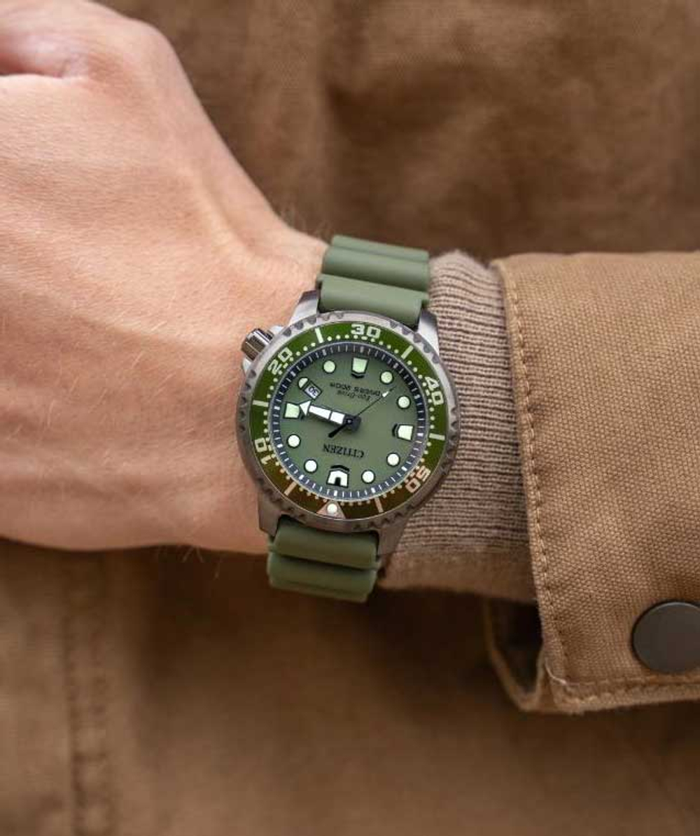 Японские мужские наручные часы Citizen BN0157-11X