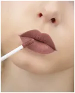 Матовый блеск для губ LuxVisage Ultra Matt - 9 ICED COFFEE