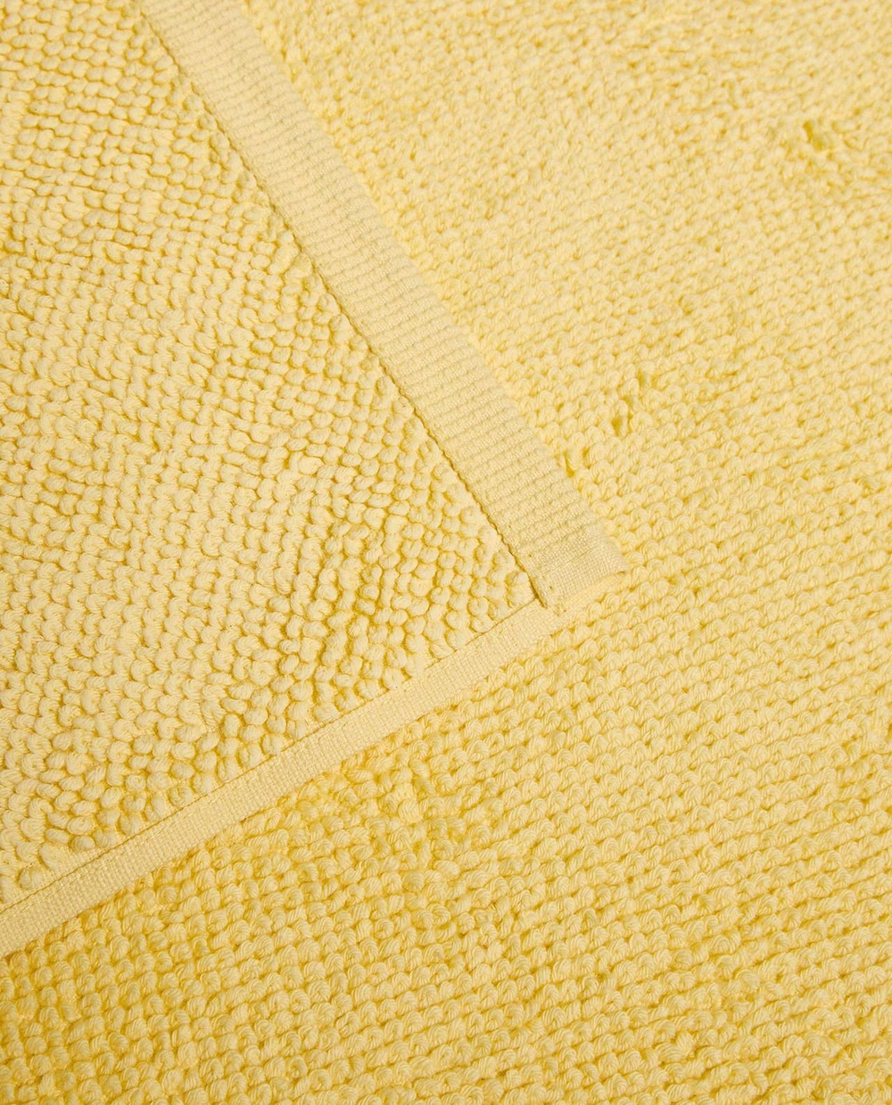 Zara Home - Гладкий нескользящий коврик для ванной, желтый, 50x70 см