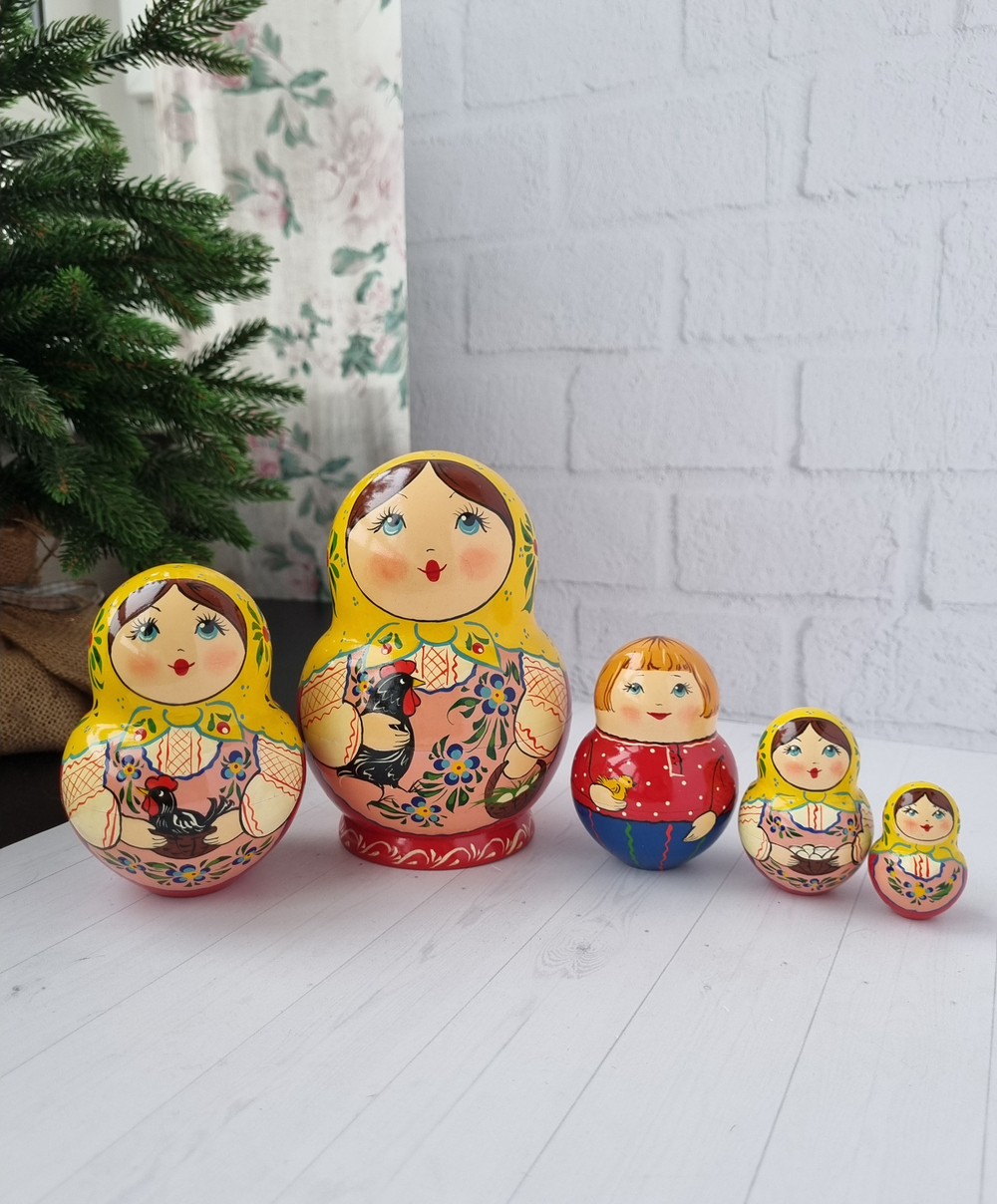 Матрёшки "С курочкой" традиция 5м 15см пузатая