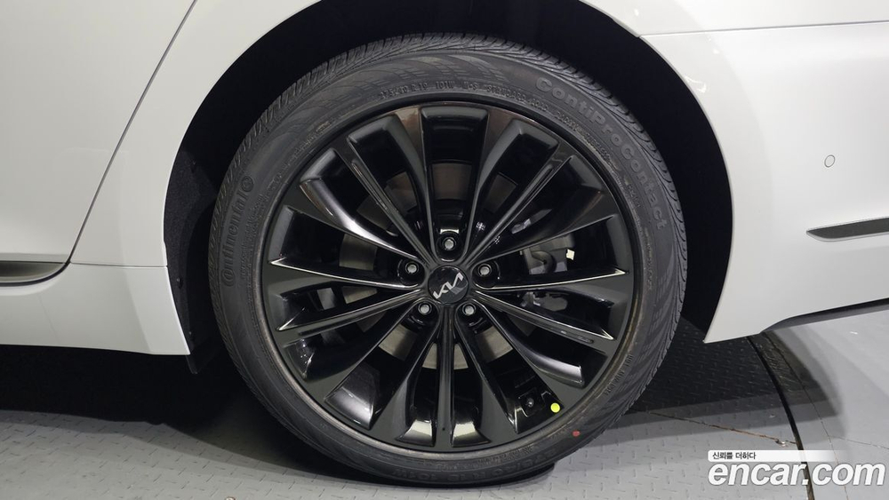 Kia The New K9 (Quoris/K900) 2 Generation 3.8 GDI AWD (05.2024)