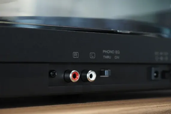 TEAC TN-180BT-A3 Black