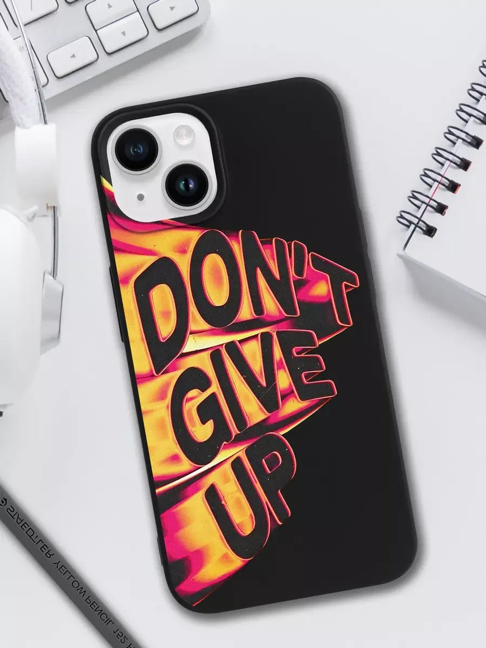 Чехол на iPhone 14 с принтом