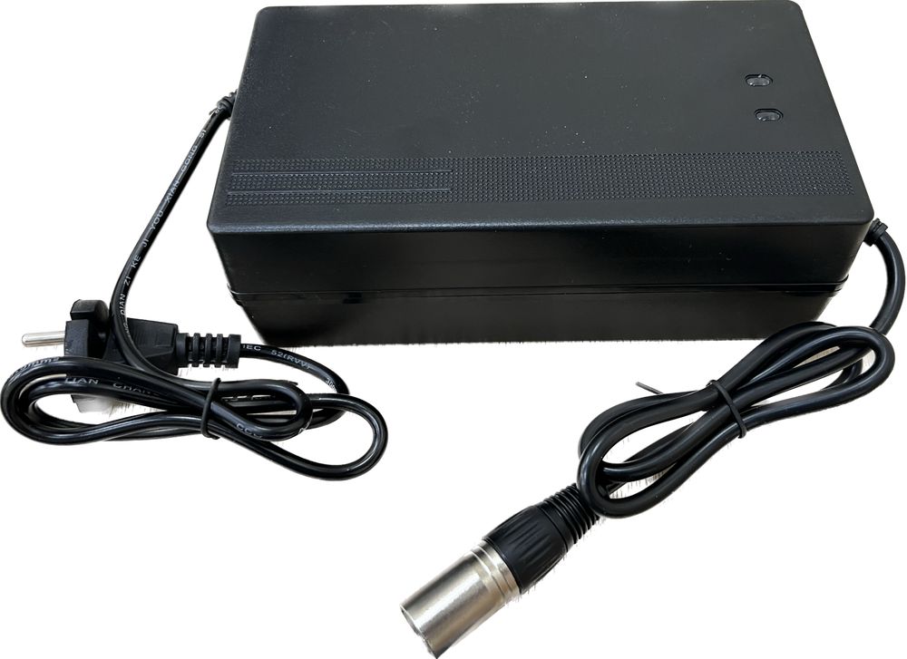 Зарядное устройство 48V/5A для электровелосипеда Syccyba Impulse Зарядное устройство 48V/5A для электровелосипеда Syccyba Impulse фото №1