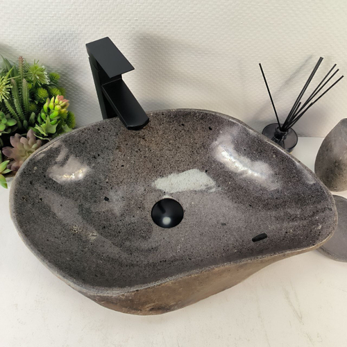 Раковина из речного камня RS-65281 56*38*15 0862