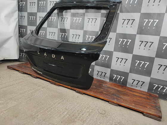 Крышка багажника LADA Granta 18-нв Б/У Оригинал 8450104283