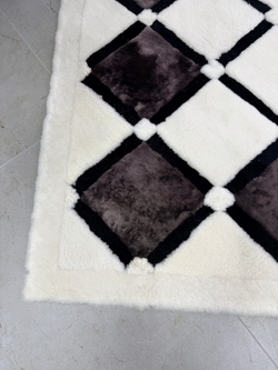 Ковер прямоугольный натуральный мех овчина, 210 х 170 см.